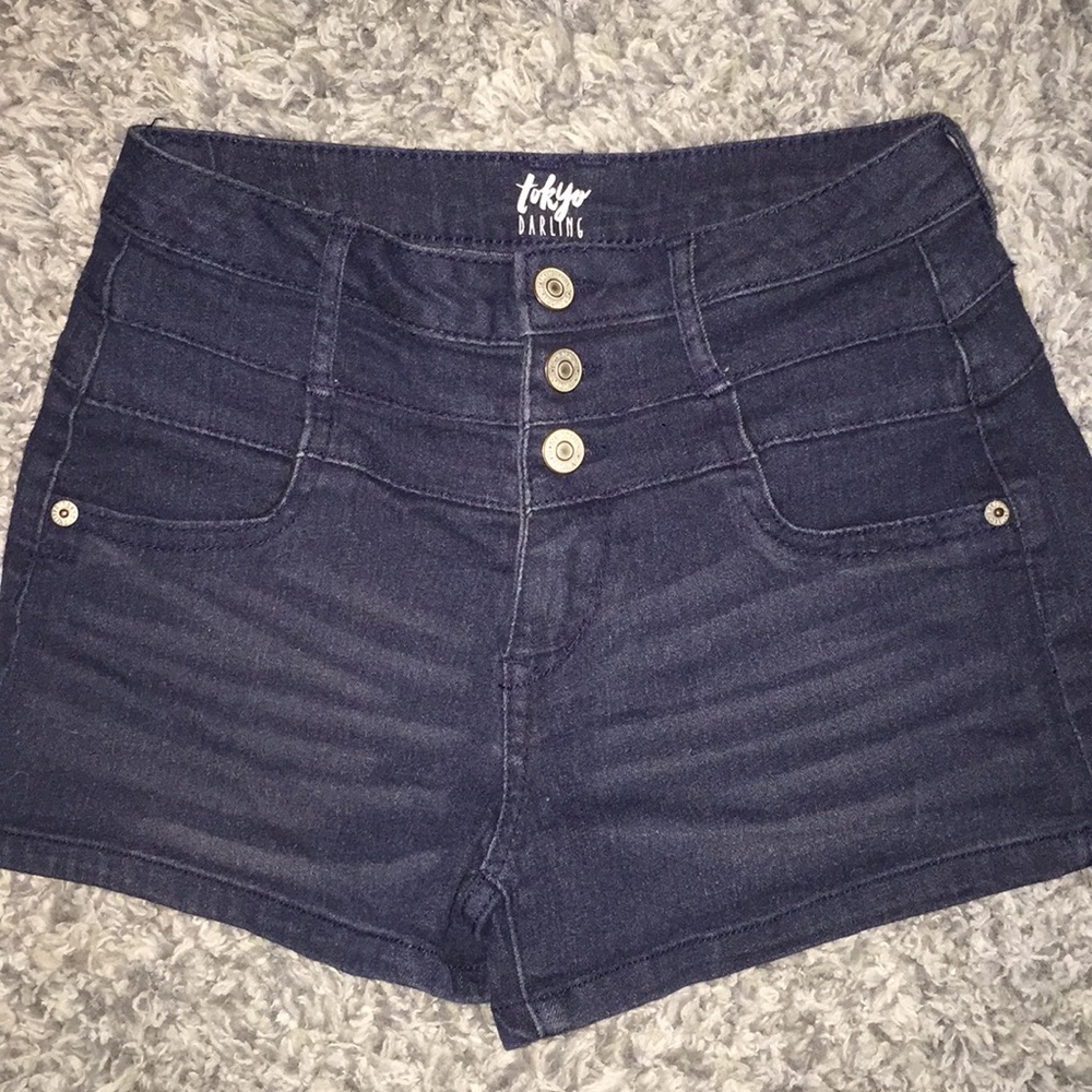 Darkwash high waisted jean shorts